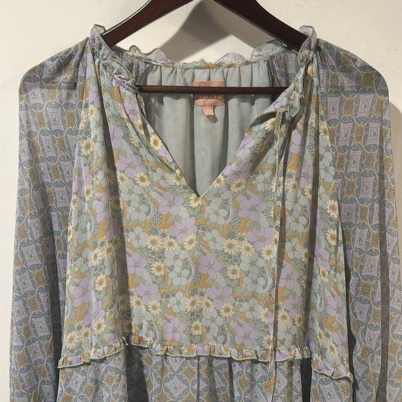 *Like New* Bohemian Revolve Dress - Picture 2 of 5